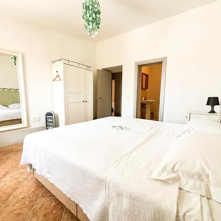 Holiday home I Tre Nuraghi
