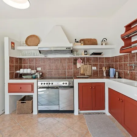 I Tre Nuraghi Tatil Evi Tresnuraghes