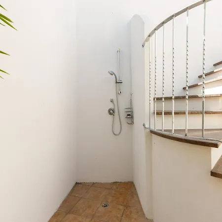 I Tre Nuraghi Feriehus *